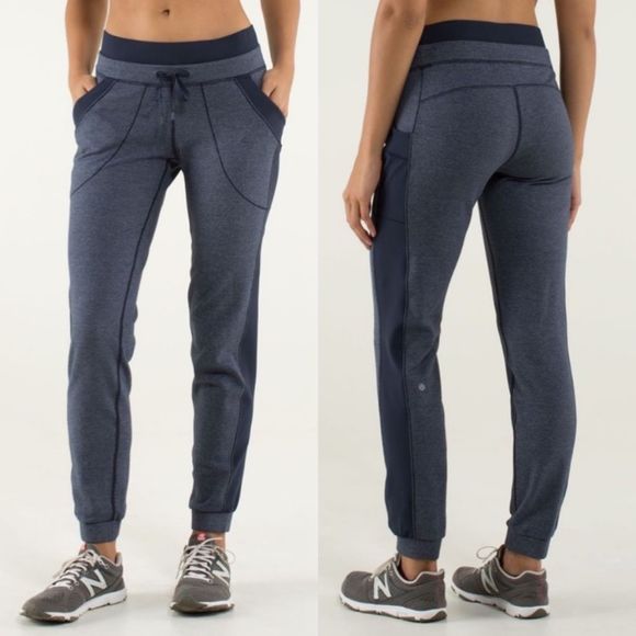 lululemon athletica Pants - Lululemon Base Runner Jogger Pants Size 6 Wee Stripe Inkwell Heathered